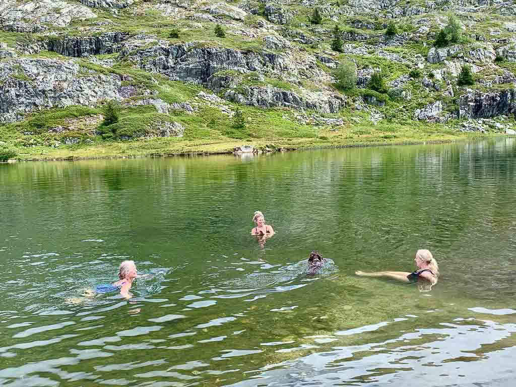 Yoga och promenader i Frankrike