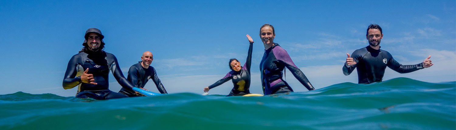 Surf- och yogapaket