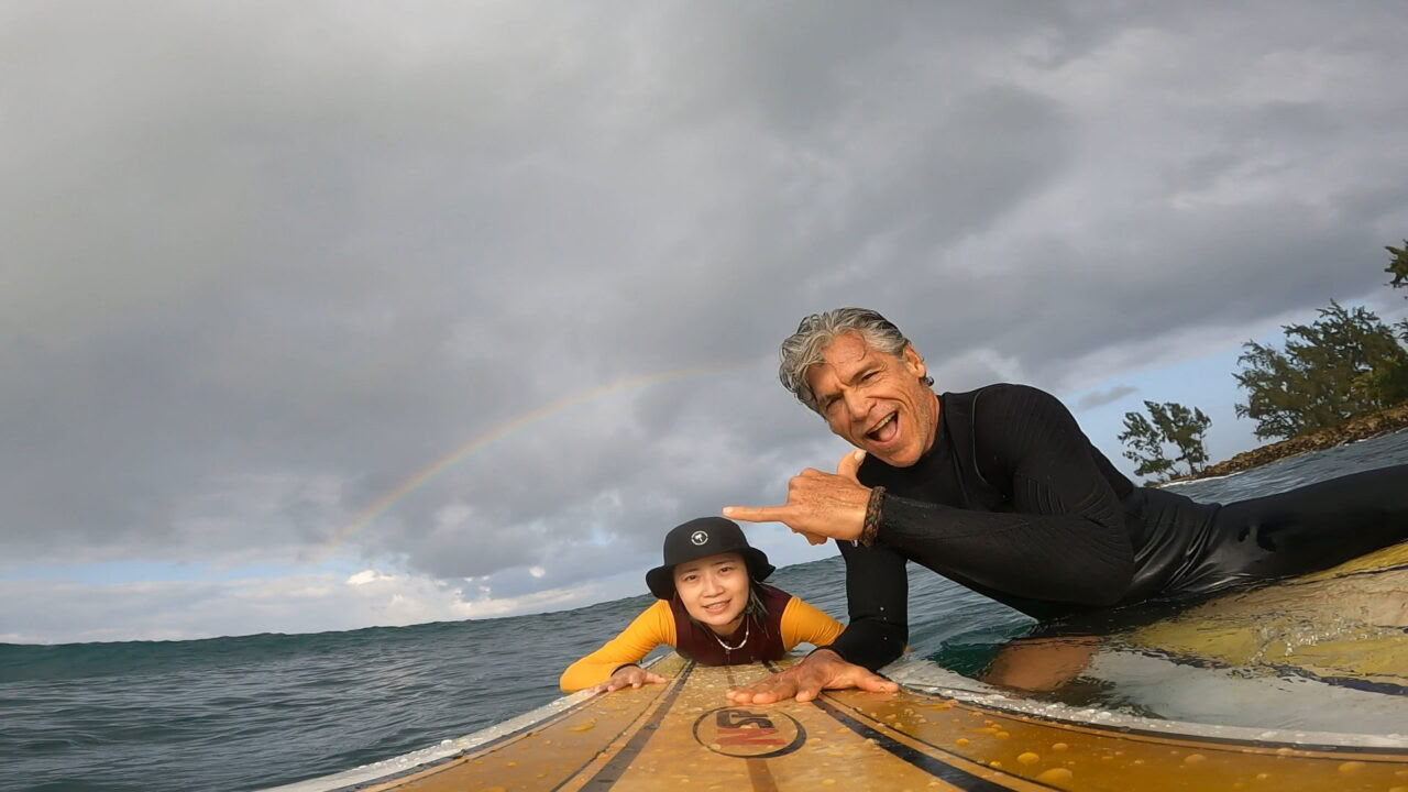 Kort surf- och yogaretreat