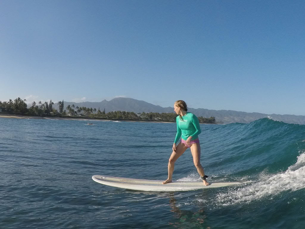 Kort surf- och yogaretreat