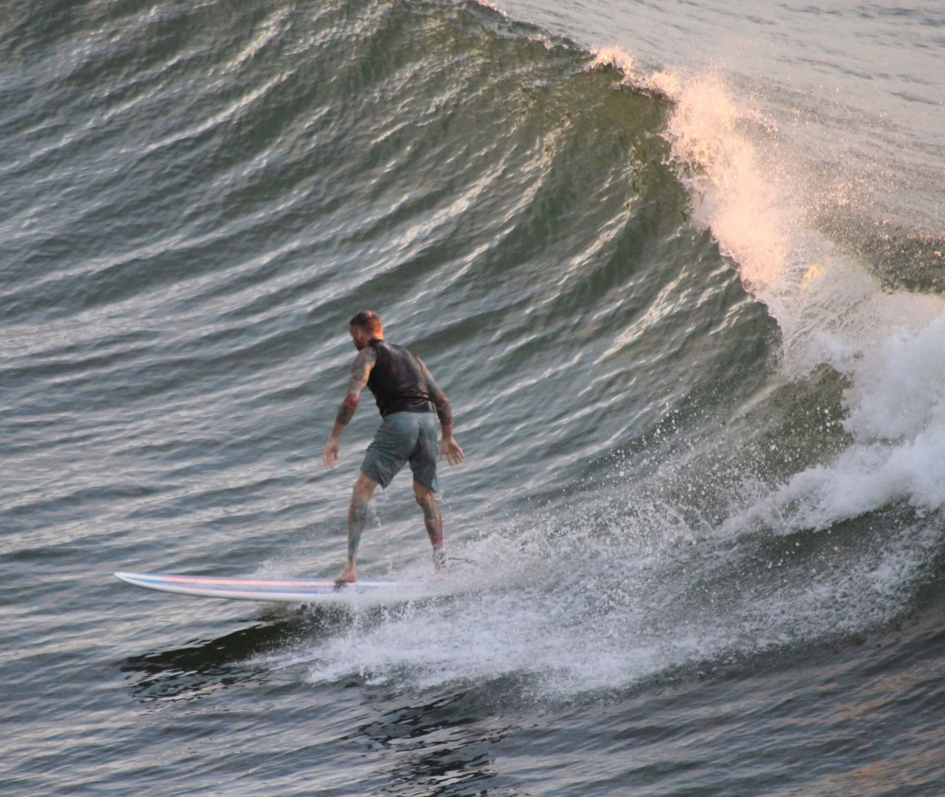 Santosha Surfresidens
