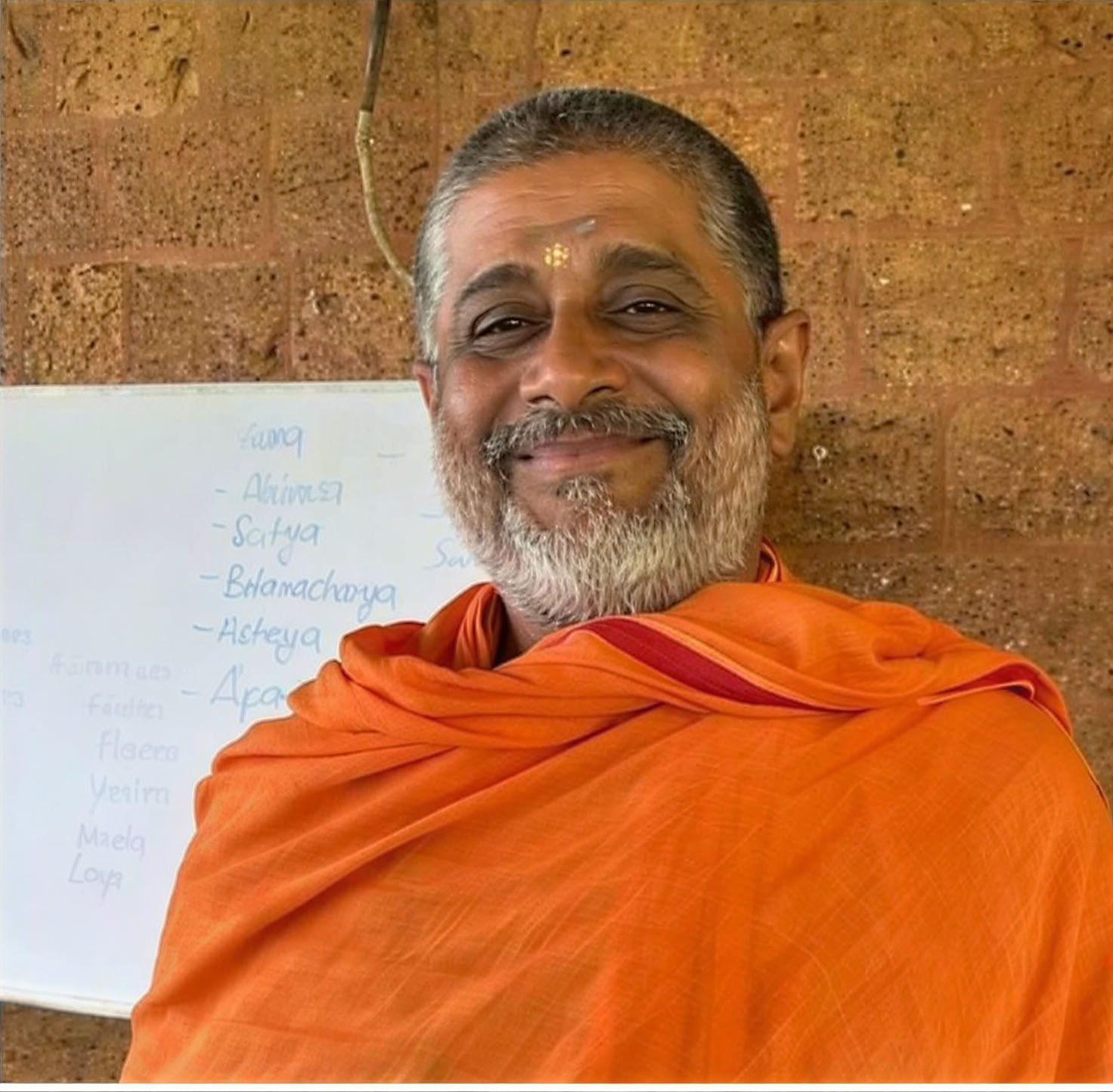 Hatha yoga-retreat med Bhoomaji