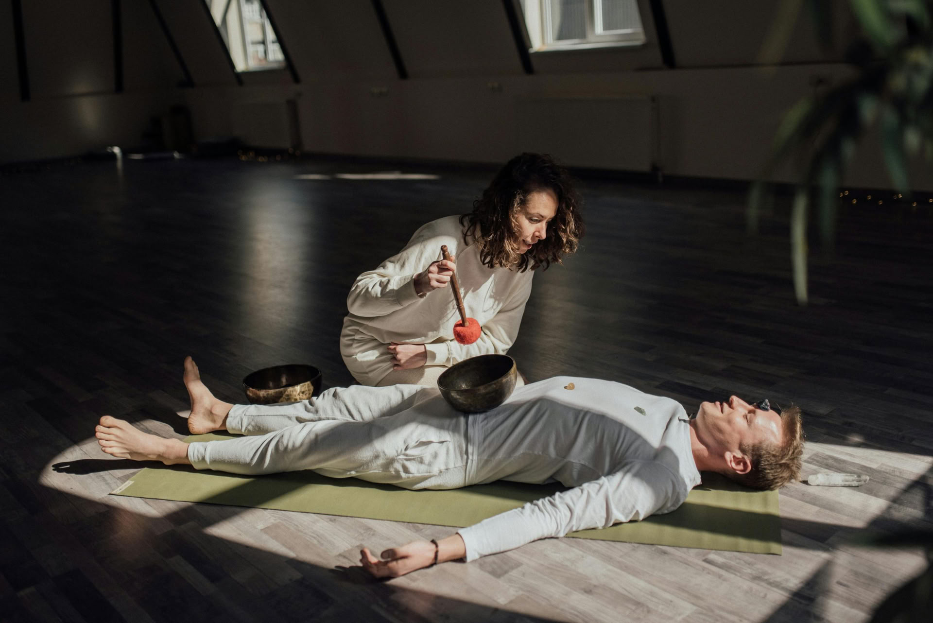 Ljudhealing-upplevelse: harmonisera sinne, kropp och själ