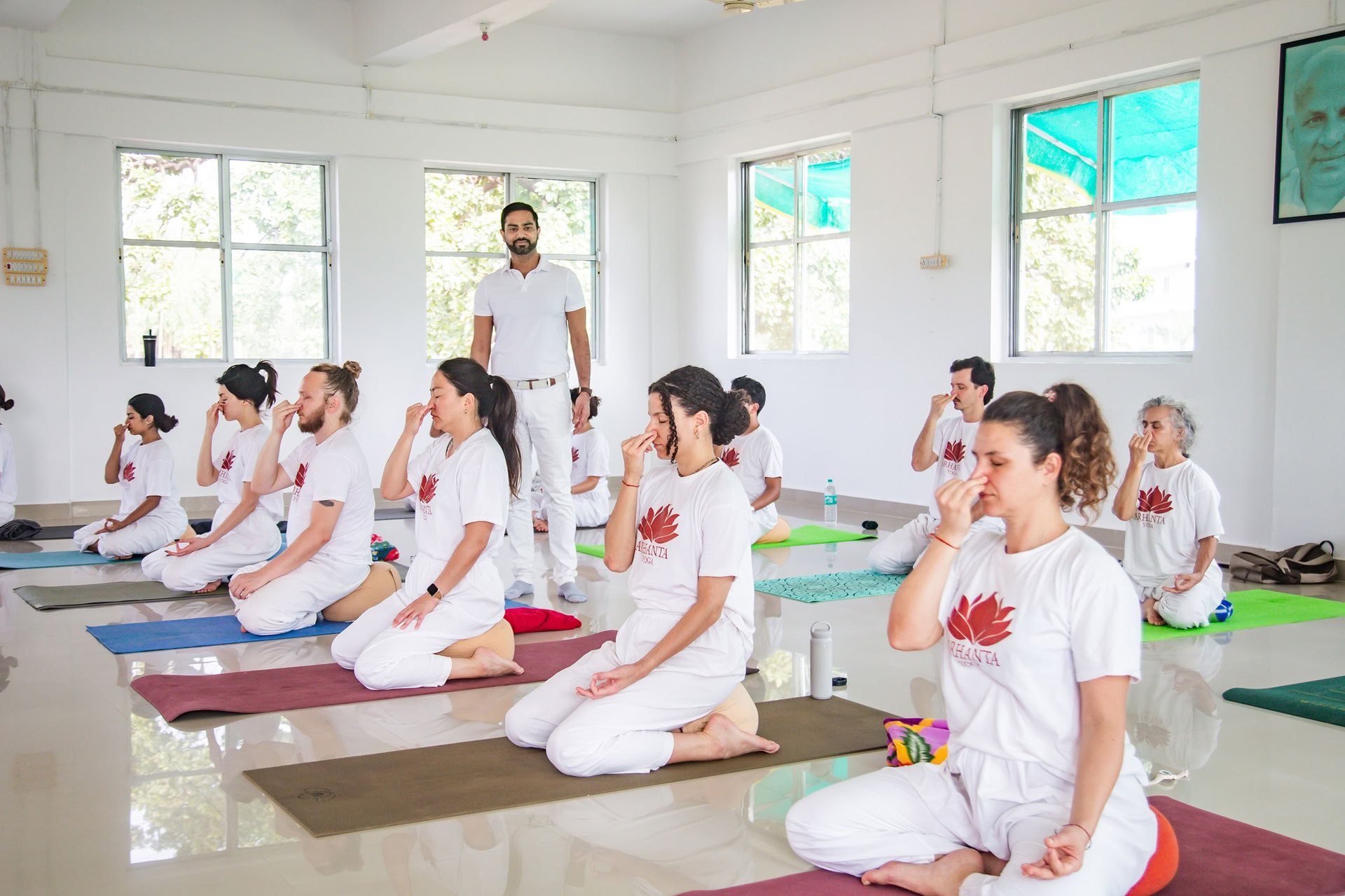 Lär dig yoga i Indien med en 200-timmars lärarutbildning