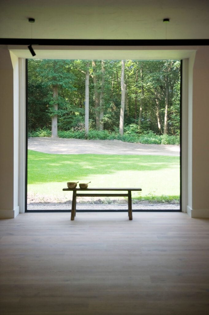 De Hoorneboeg, Nederländerna