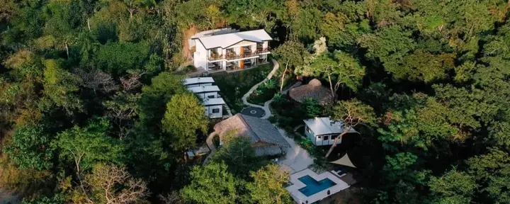 Ananda Lodge