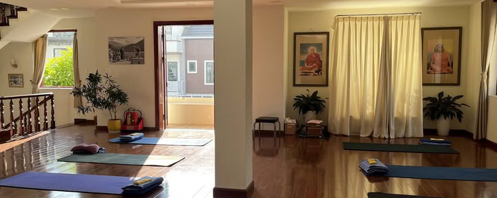 Sivananda Yoga Vedanta Center Dalat