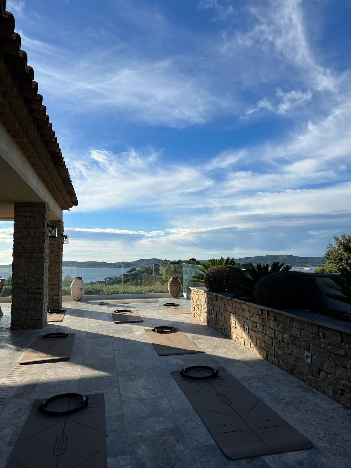 Retreater av Jessica May Wellness