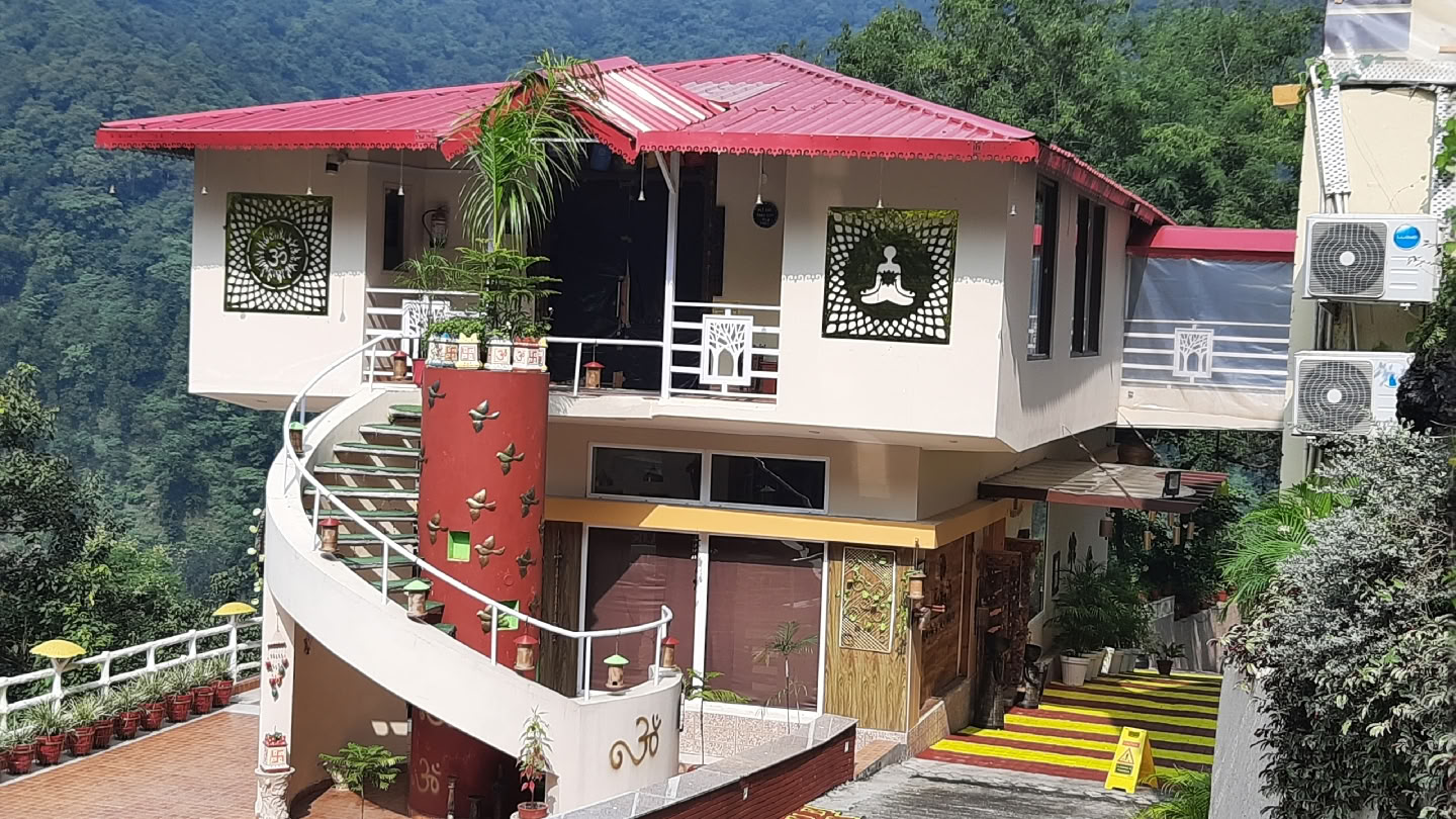 Veda5 Ayurveda- och yogaretreat i Rishikesh