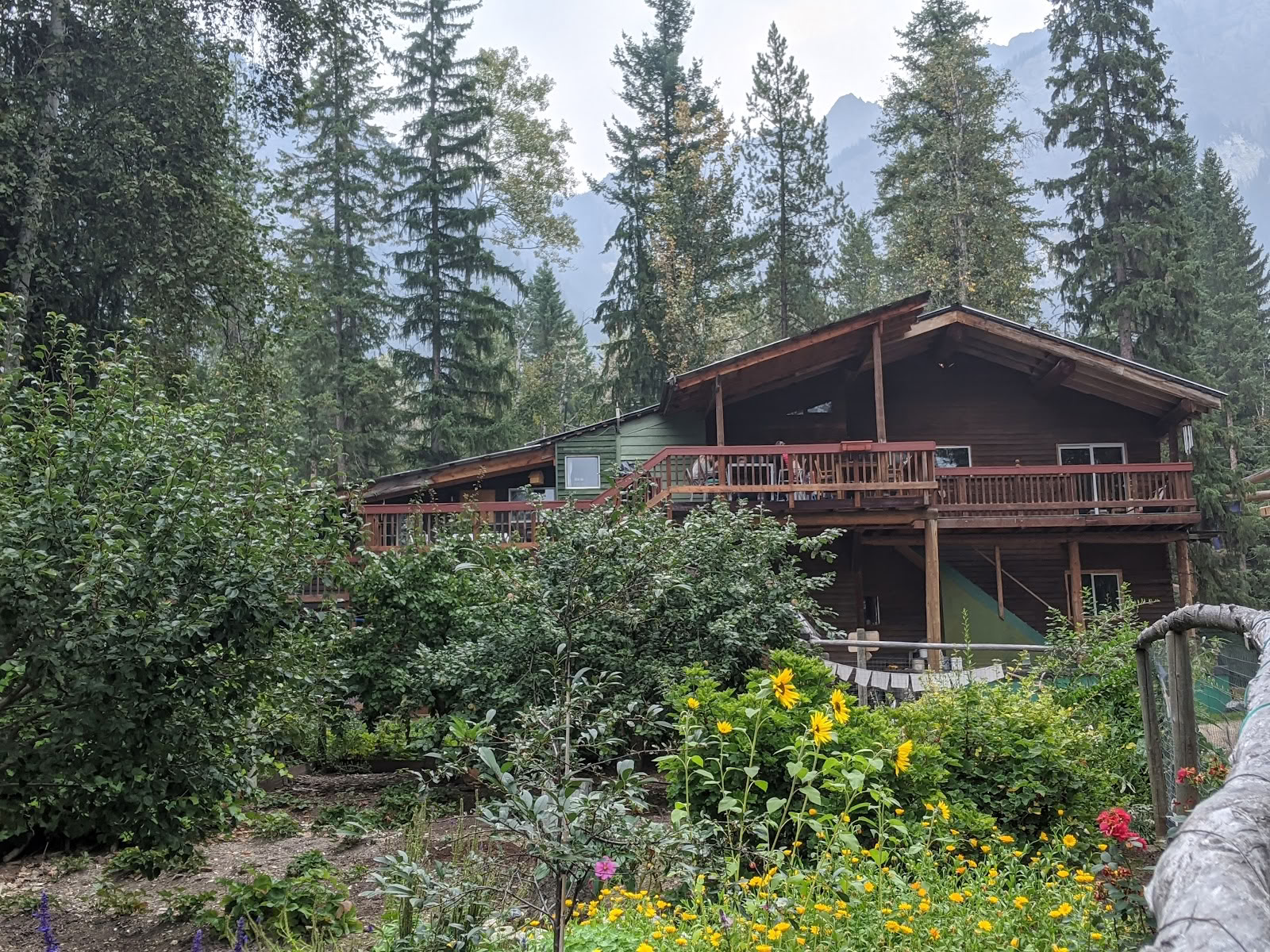 Quantum Leaps Lodge och Retreater