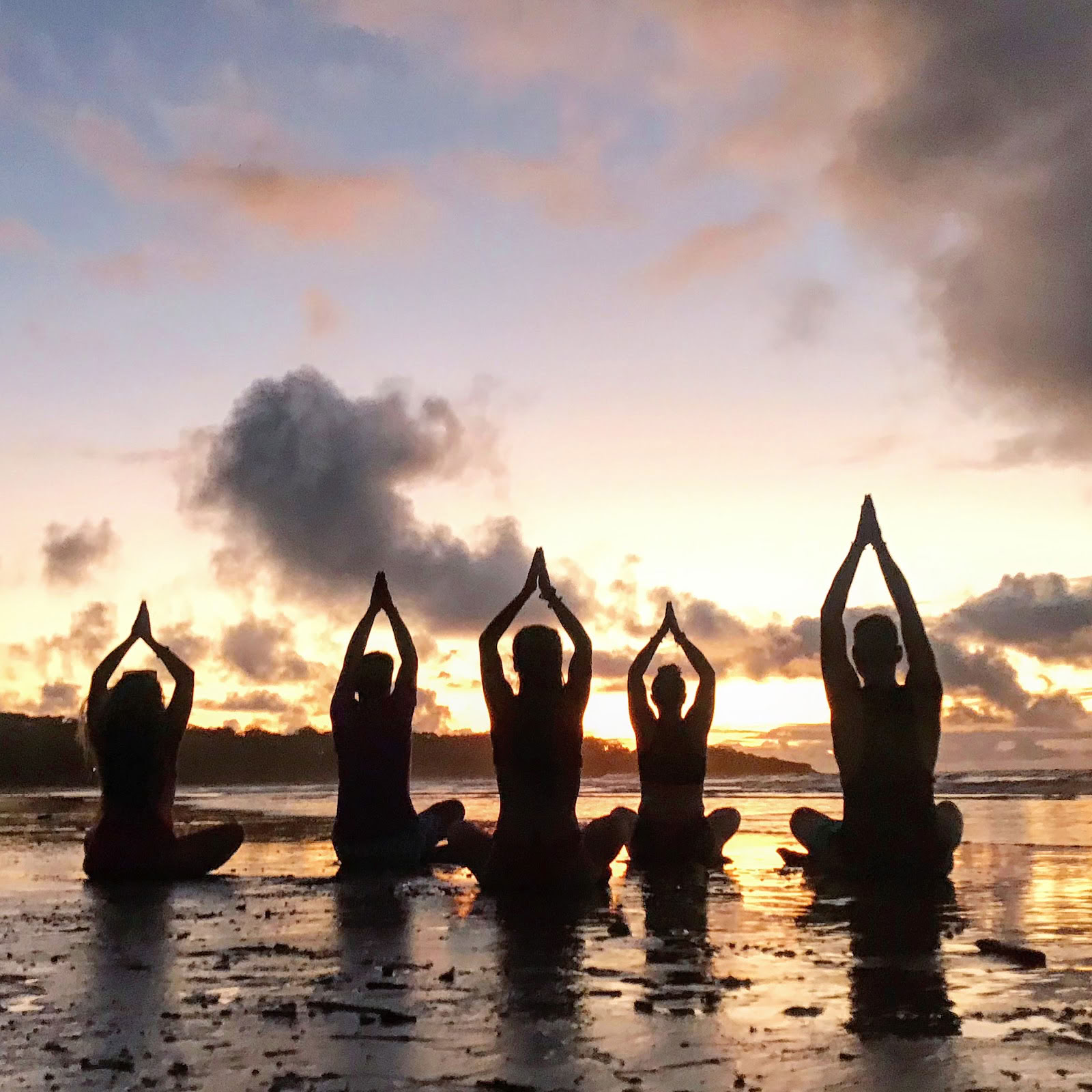 Hari OM Yoga och välmående