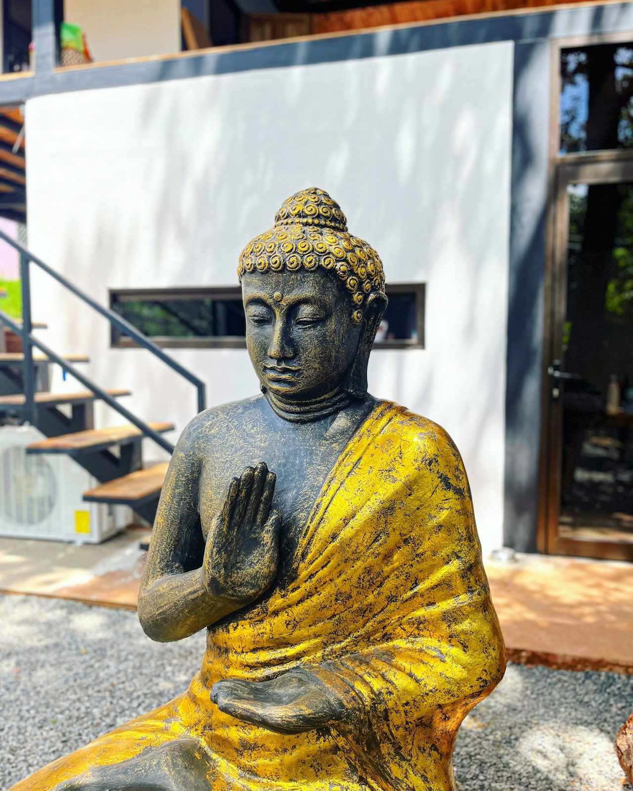 Hari OM Yoga och välmående