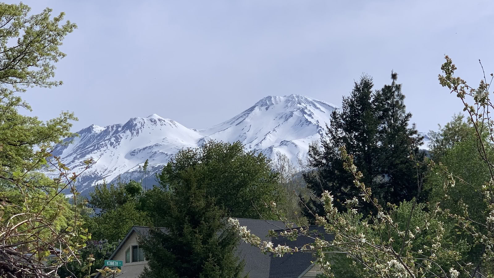 Mount Shasta-retreater