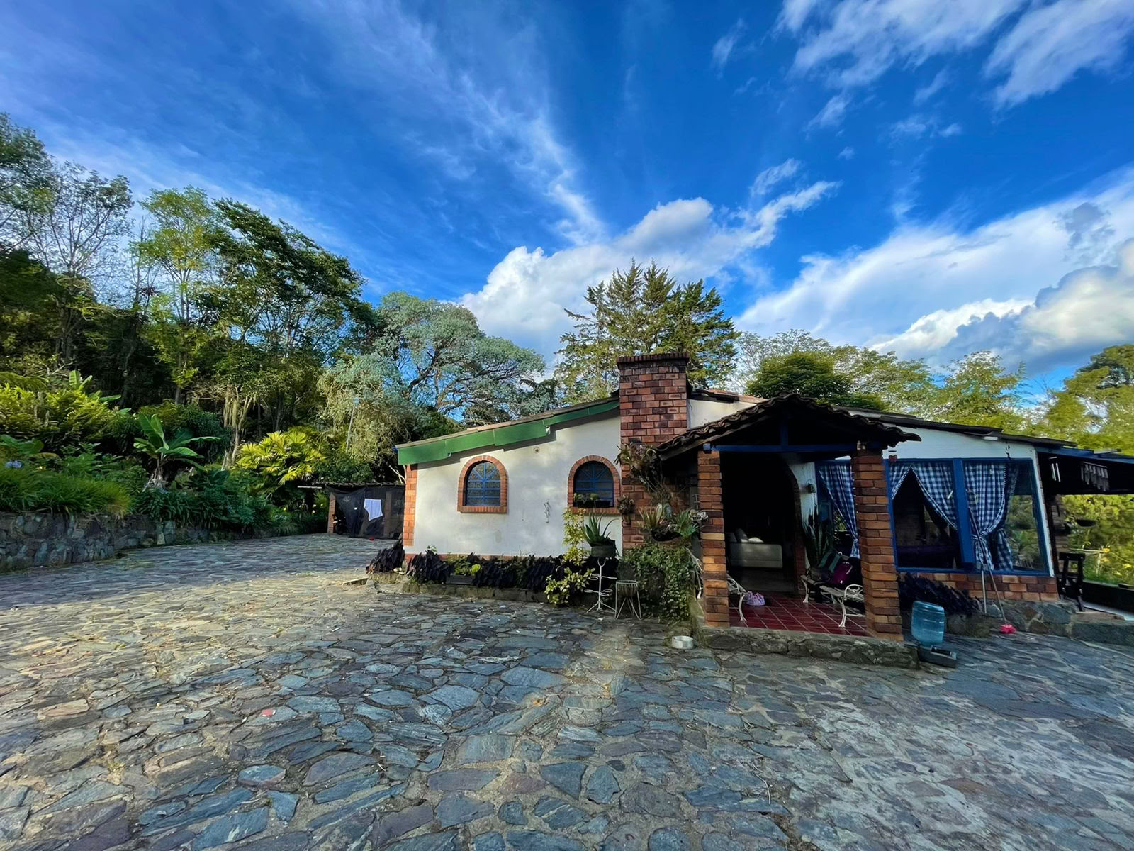 Harmonica Ayahuasca-retreat i Colombia (tidigare Guacamayo)