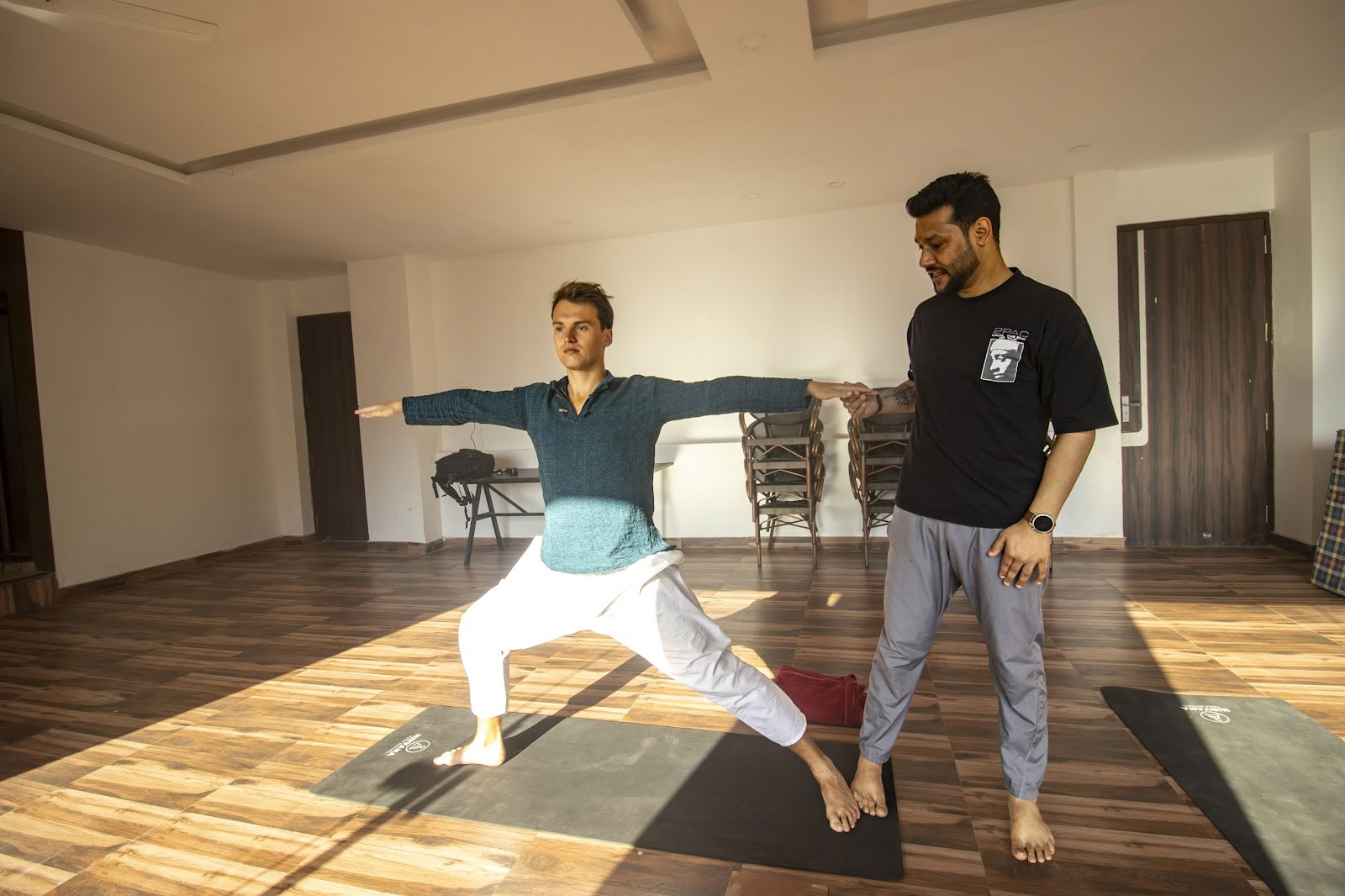 Aradhana Yogashala | Yogaretreatcenter i Rishikesh | Yogalärarutbildning i Rishikesh
