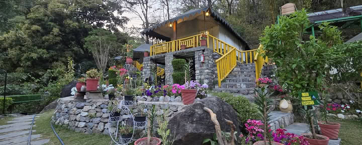 Sahaj Retreat - Ett holistiskt välmåendecenter