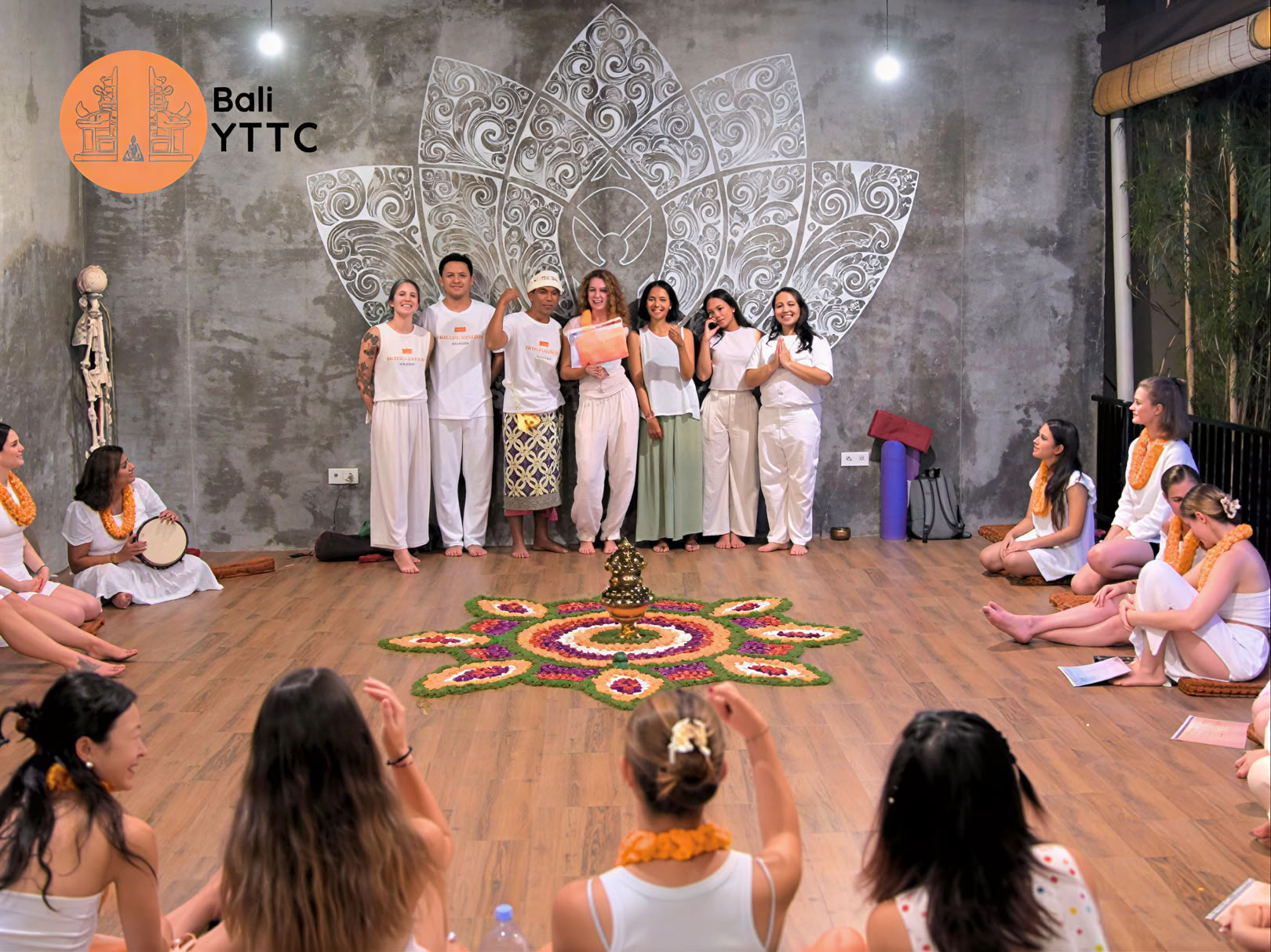 Bali yogalärarutbildningscenter - 200 timmar YTTC