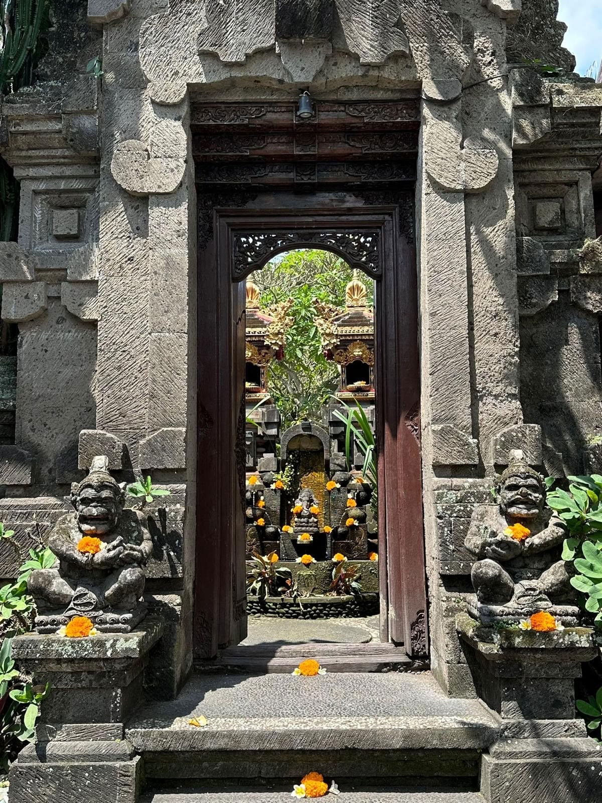Samasthala Yoga - 200-timmars yogalärarutbildning på Bali
