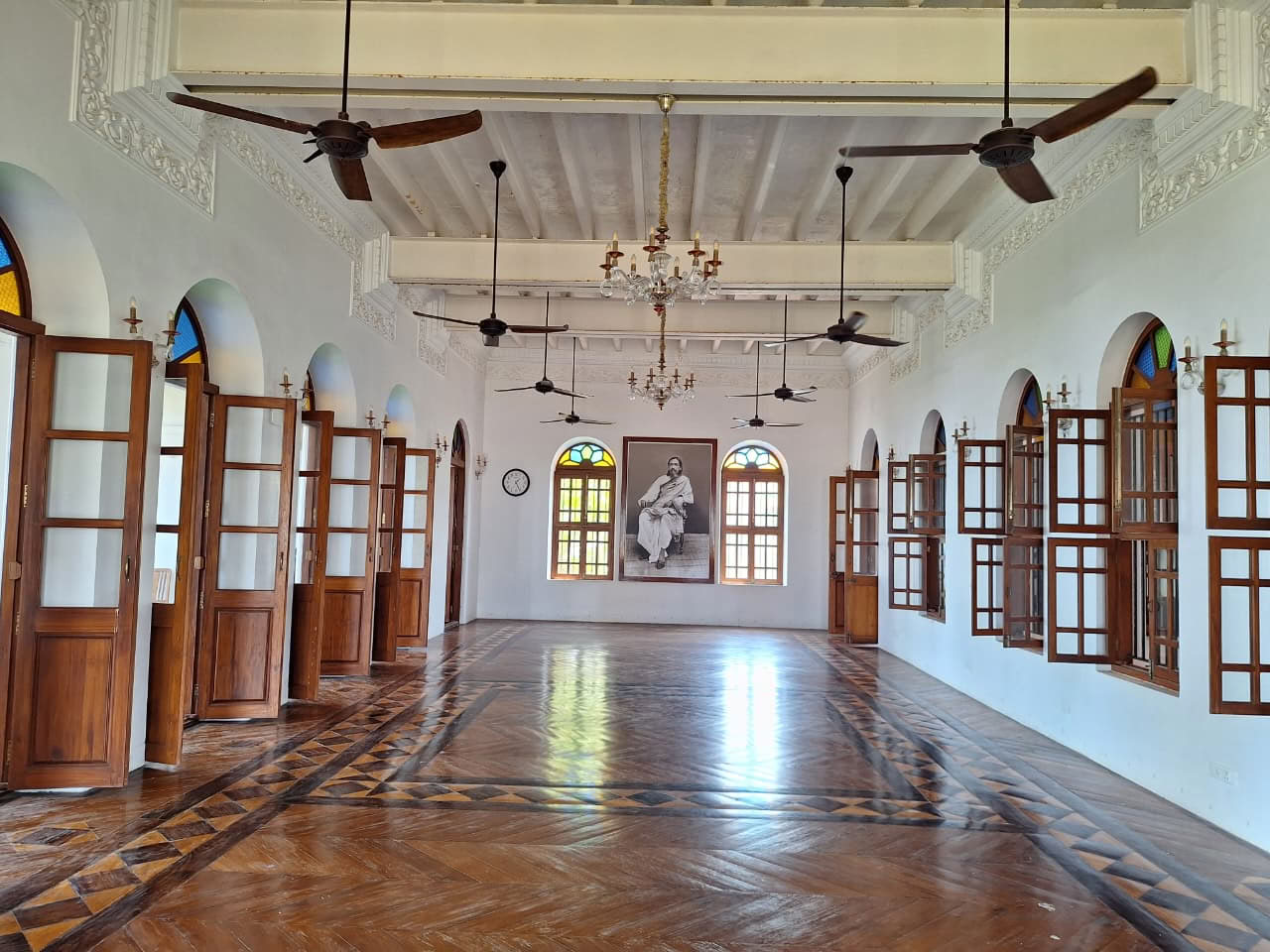 UDITAM – Institutet för integrativ läkning – Integral Yoga, Matriniketan Sri Aurobindo Society