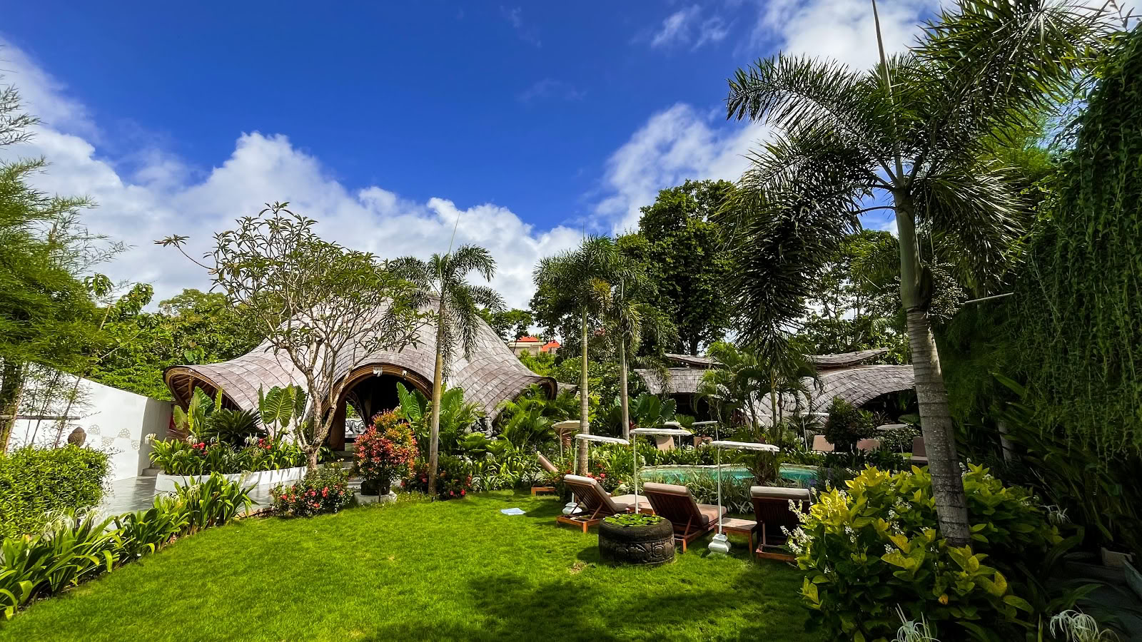 Mantra Wellness Bali (sviter, yoga & reformerpilates)