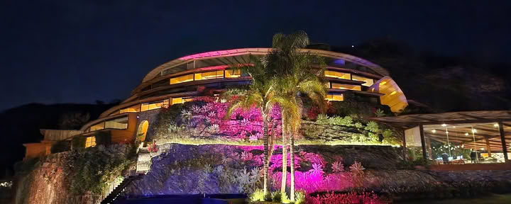 El Santuario Resort