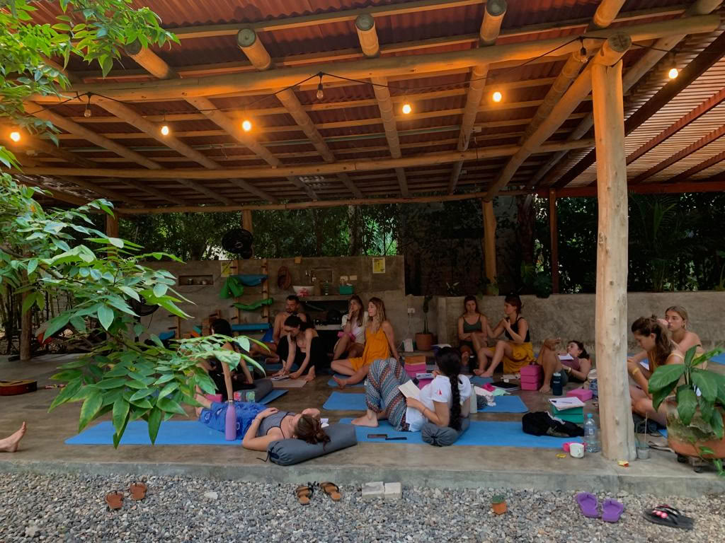 Ahimsa Yogaskola