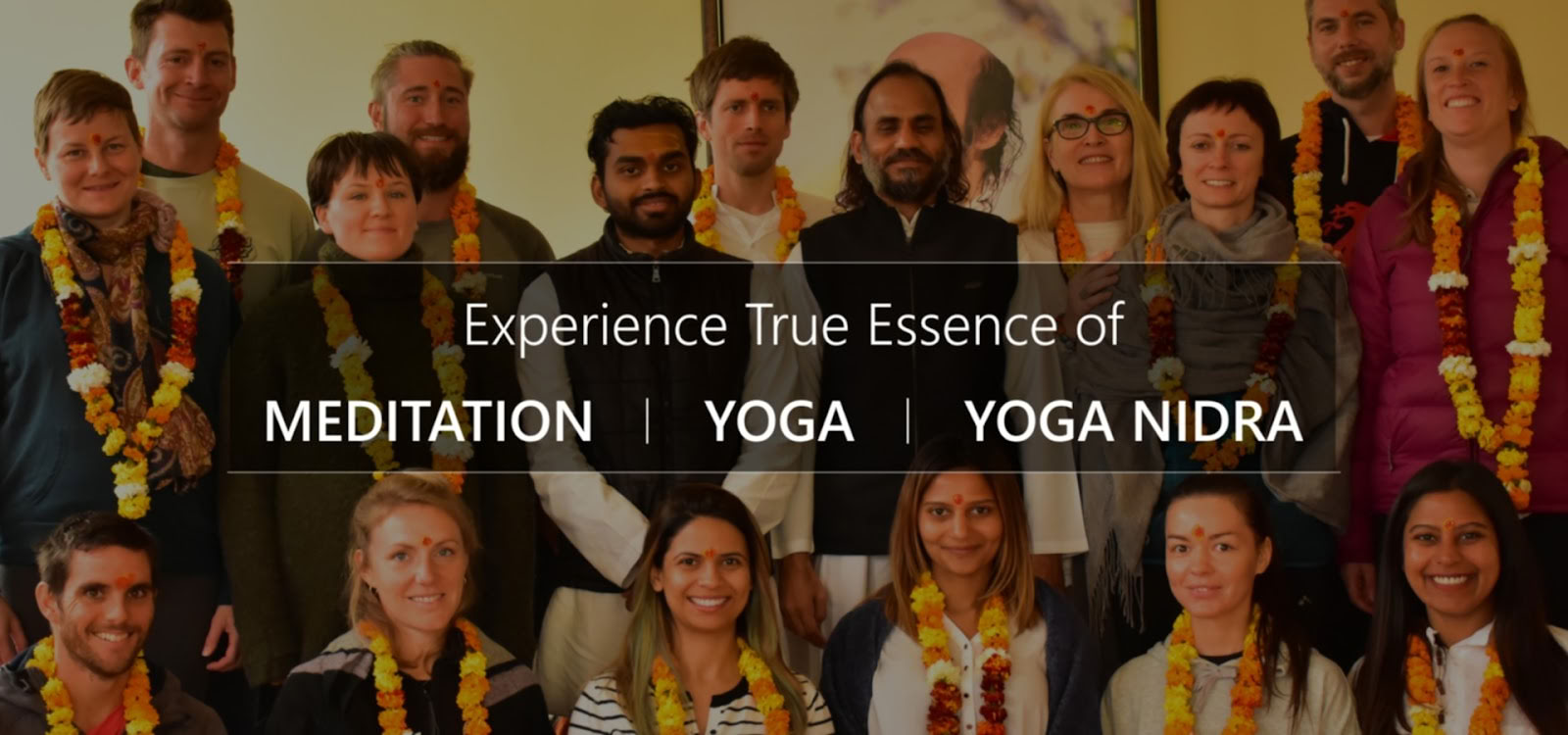 Yogaessensen: meditationslärarutbildning ashram