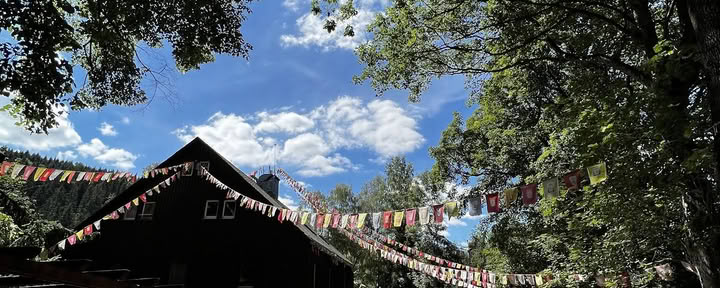 Buddhistiskt reträttkloster Amitayus