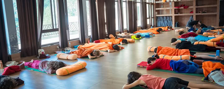 Vinyasa Yoga-akademin