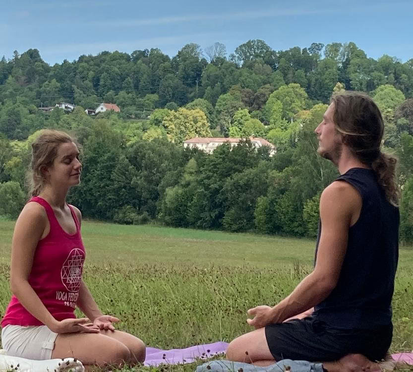 Europeiska yogahuset Light