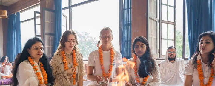 Samadhi Yoga Ashram – Bästa yogaskolan i Rishikesh, Indien