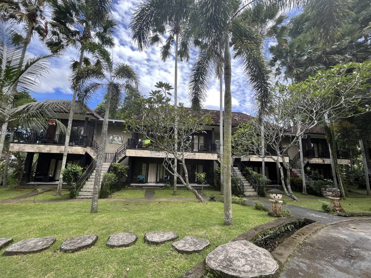Bali Yoga Ashram - Den bästa yogalärarutbildningen på Bali