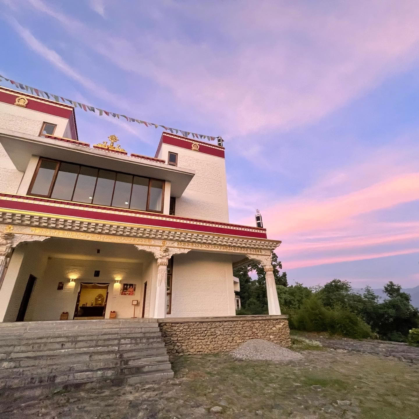 Buddha Pada Center