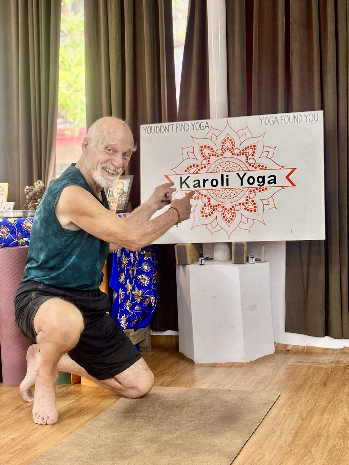 Karoli Yogaskola