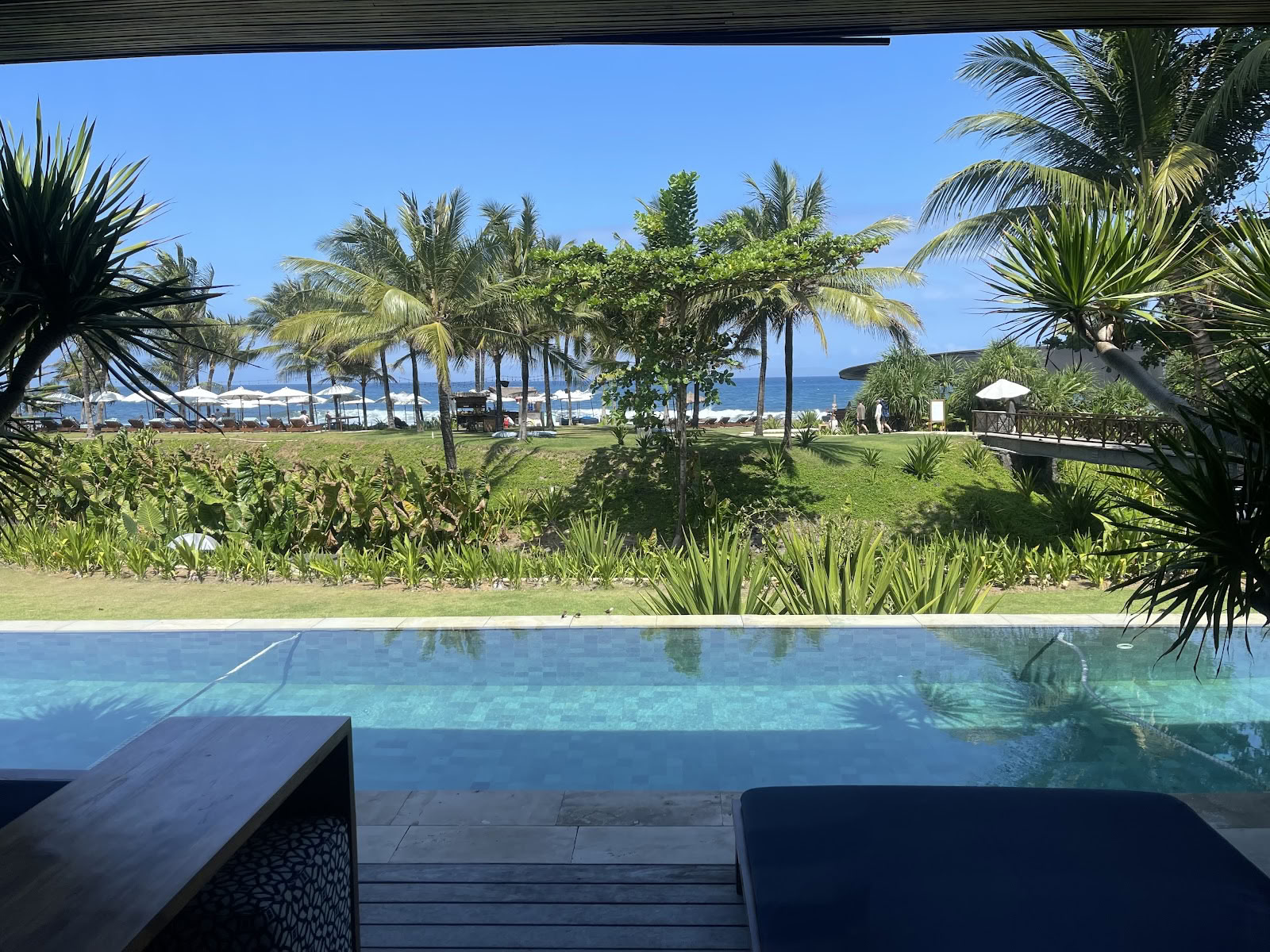 Hotel Komune och Beach Club Bali