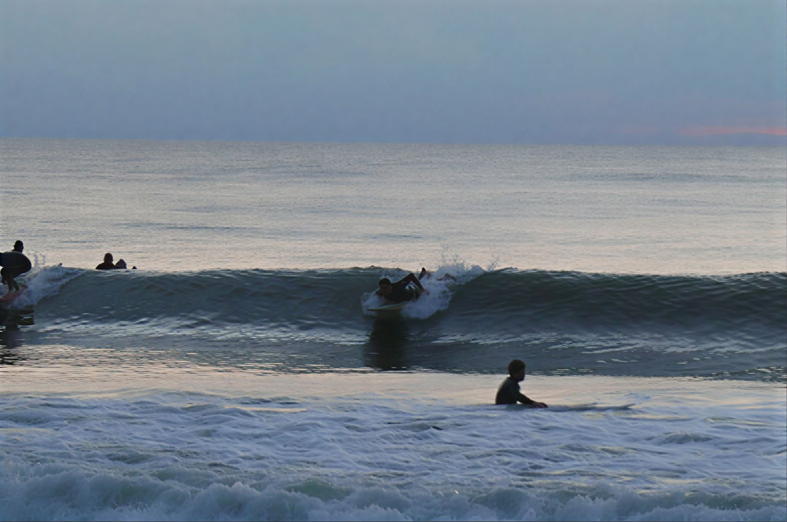 Surf- och yogastund