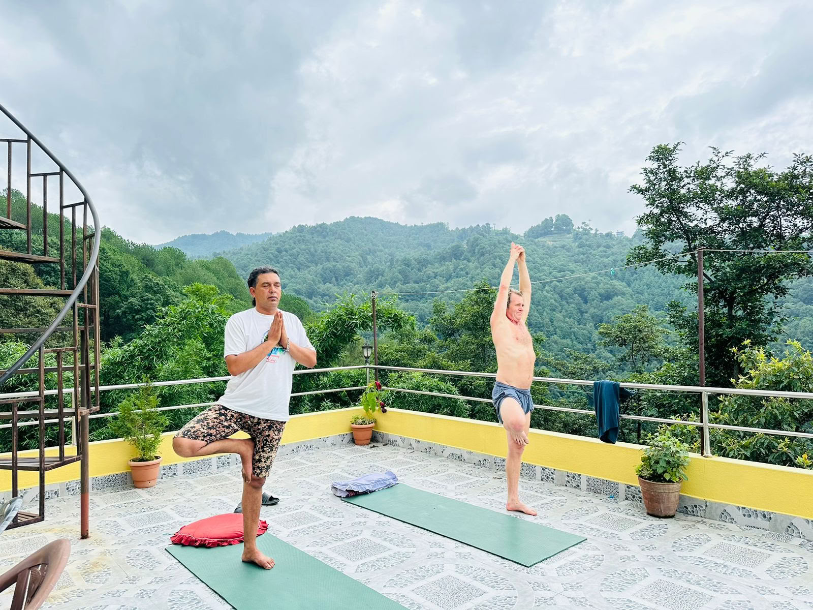 Mokshya Yoga-retreat Nepal