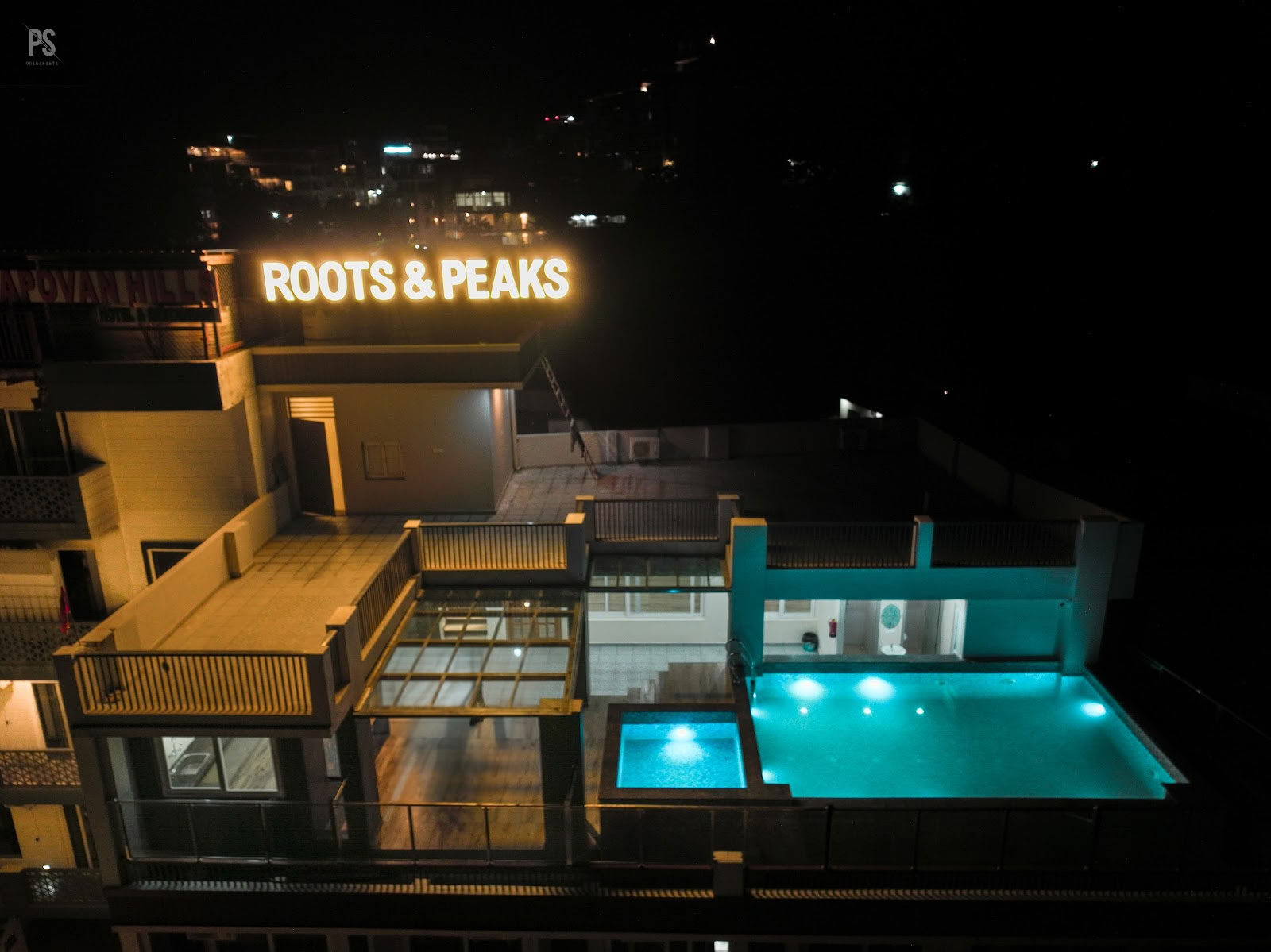 Roots & Peaks - Lyxig yogaretreat och boutiquehotell i Rishikesh