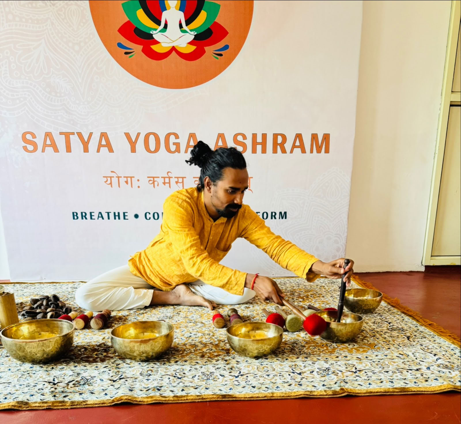 Satya Yoga Ashram | Fransk yogaskola, Rishikesh, Indien