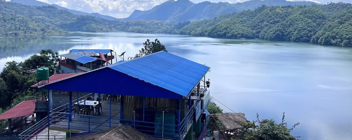 Shivalaya Yoga Ashram i Nepal - Yogalärarutbildningar och retreater
