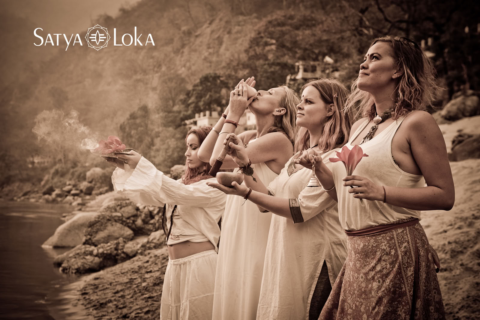 Satya Loka Traditionell Yogaskola