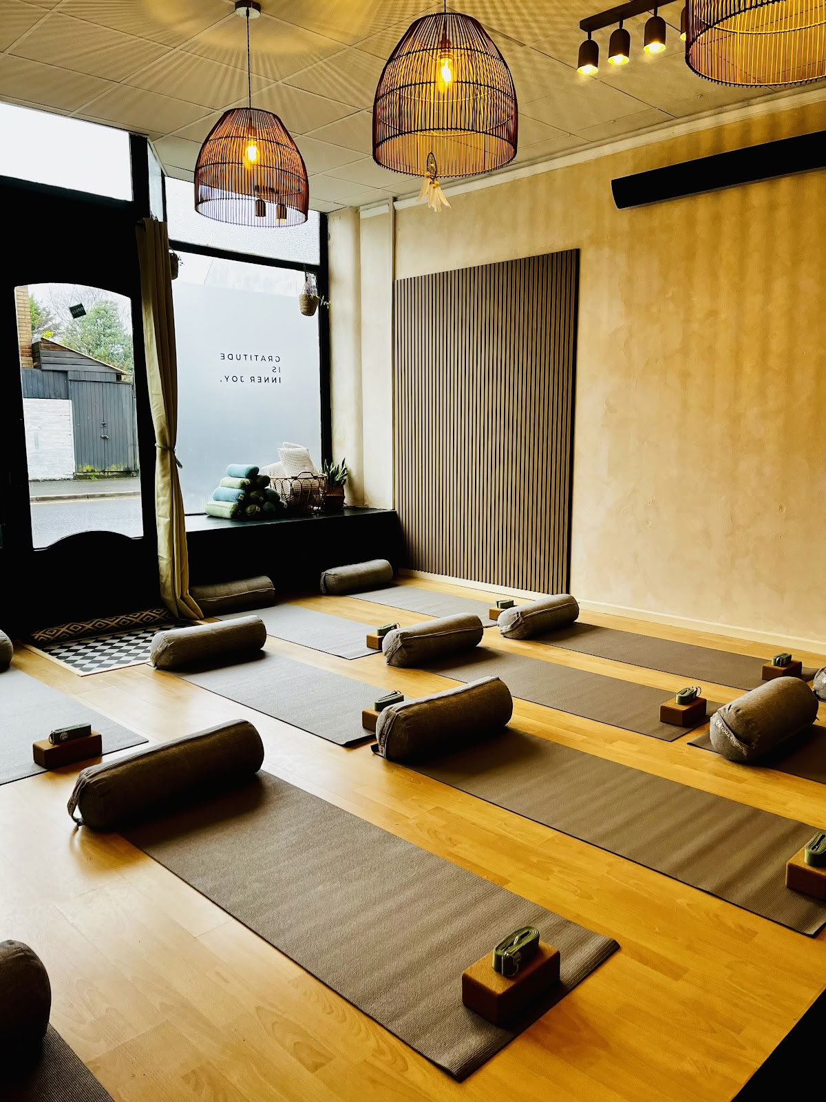Joy Yoga Wellness Studio – infravärmd yoga