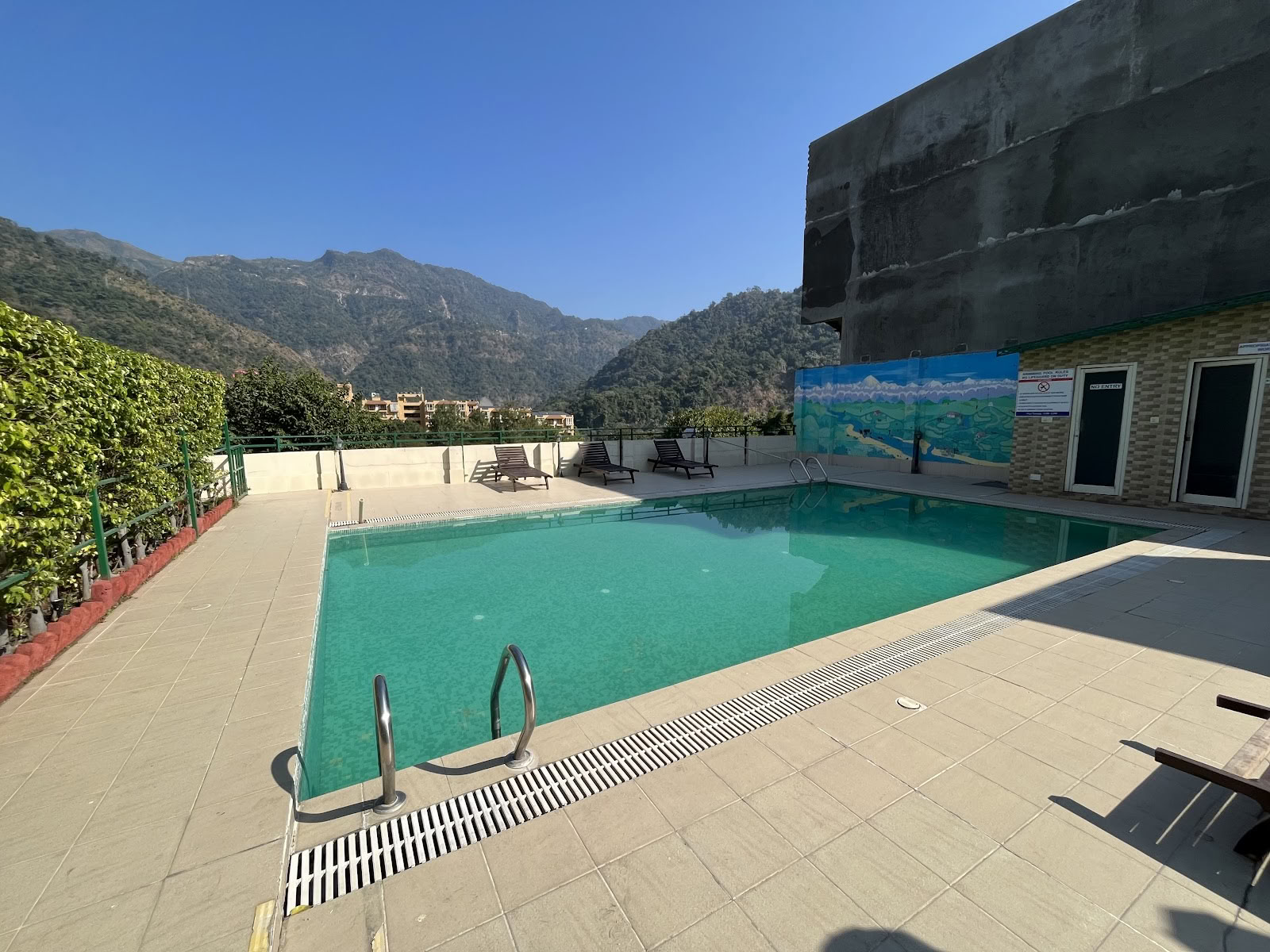 Dewa Retreat