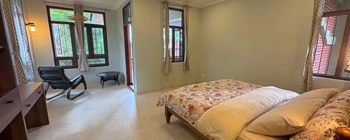 River View Premium (Private Room)