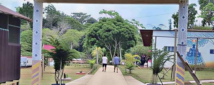 Studenttambo (djungelhut)