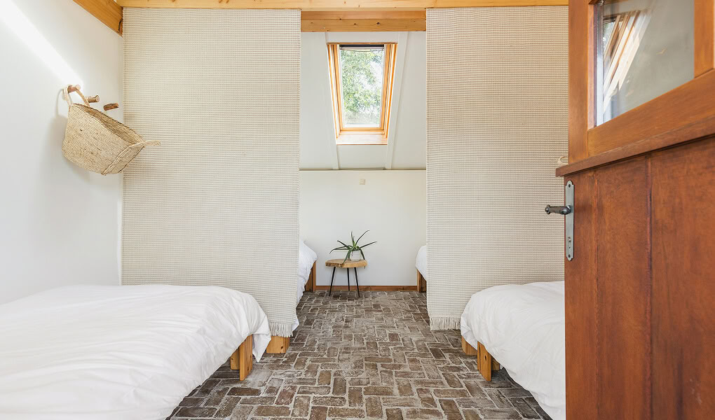 Shared Room