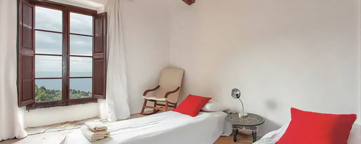 Tiger dormitory