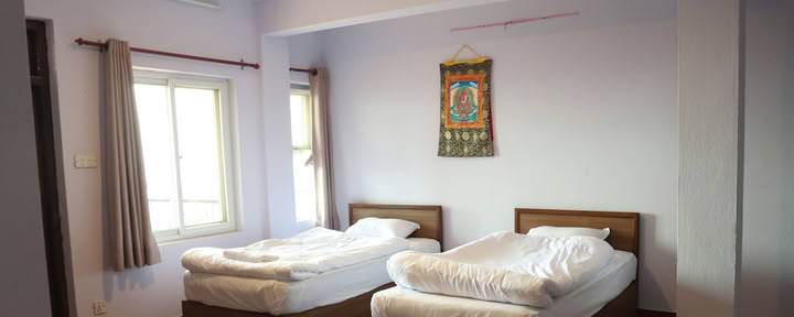 Sharing Room