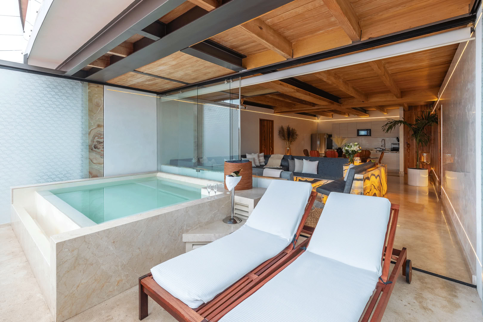 Complete Suite Villa