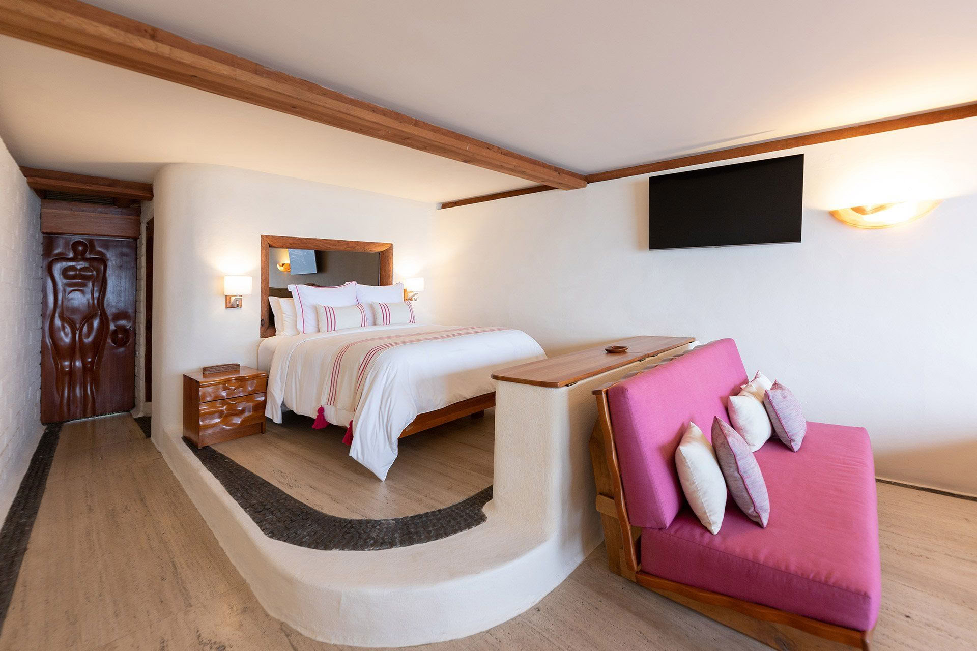 Junior Suite Handicapped